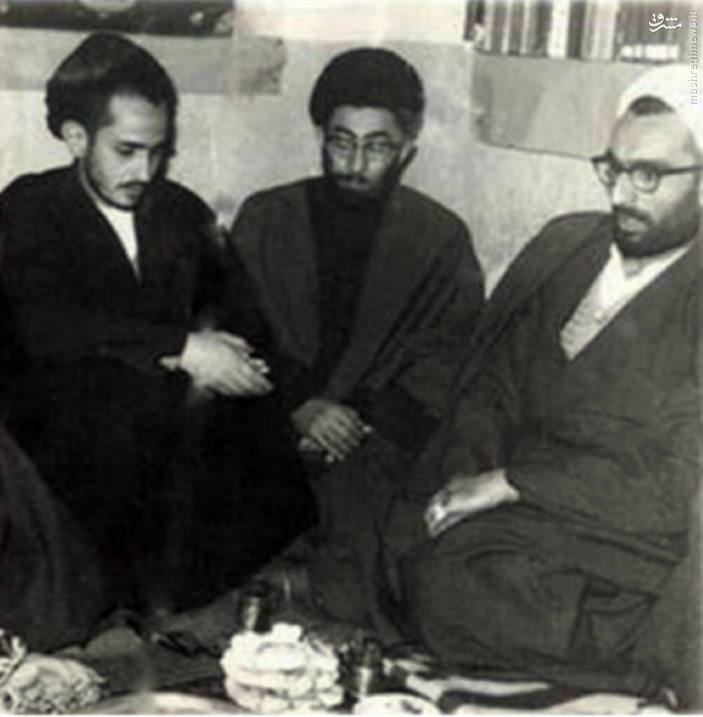 تصویری از دوران جوانی رهبر انقلاب