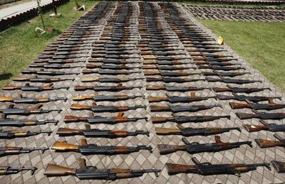 از شهر 100 شهروند عراقی نیز 34.2 نفر سلاح گرم در اختیار دارند.