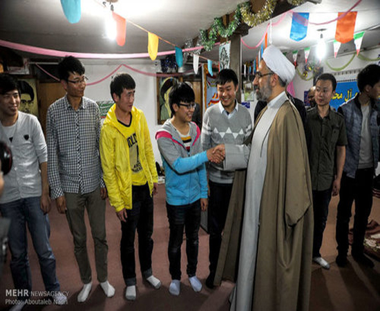 جشن سال نوی چینی در حوزه علمیه (عکس)