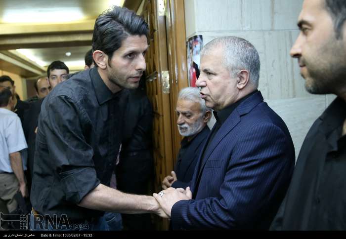 خوش و بش استقلالی‌ها با علی پروین/ تصاویر