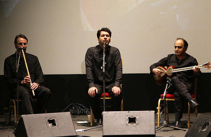 (تصاویر) علیزاده با لباس سیاه روی رفت