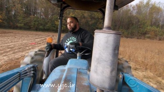 ستاره فوتبالی که زندگی اش را صرف کار خیر کرد +عکس