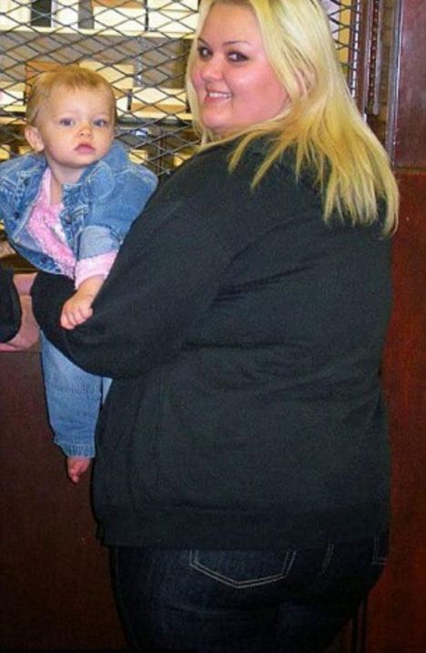 زنی که بخاطر اضافه وزن زیاد همسرش را ترک کرد