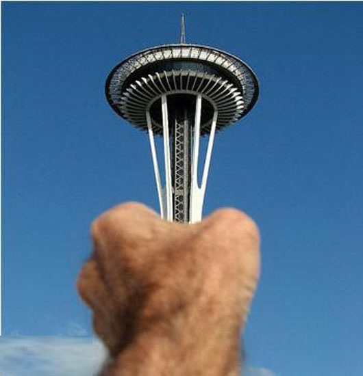 خطای دیدی جالب از یک برج بلند