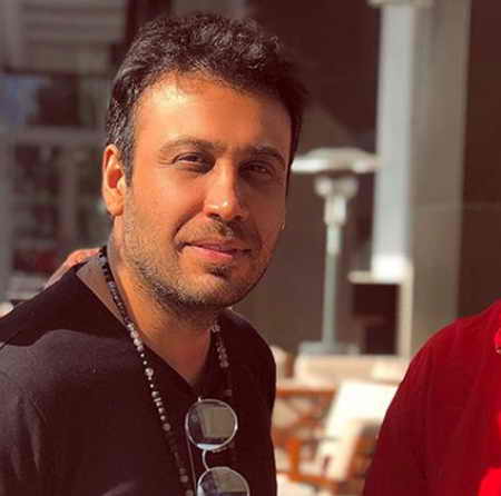 بشنوید: آهنگ محسن چاوشی،بانوی عمارت