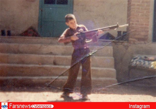 عکس/ وقتی تفنگ از ده‌نمکی بزرگتر بود