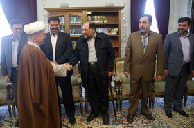 پایگاه تحلیلی خبری نامه نیوز