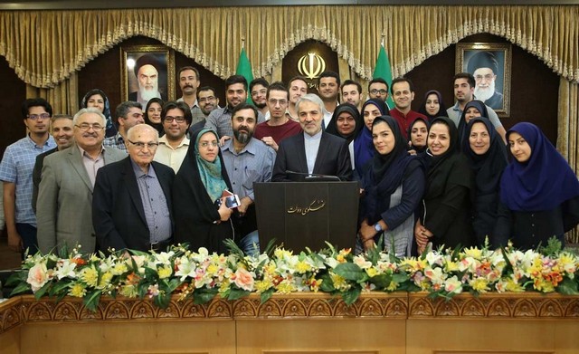 عکس یادگاری نوبخت در آخرین نشست خبری دولت یازدهم