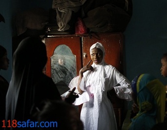 رسیدگی به لباس و آرایش عروس- باماکو، مالی