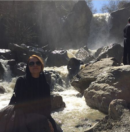 الهام پاوه نژاد در آبشار ماسوله+عکس