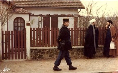 نمایی از نزدیکی خانه امام خمینی در پاریس