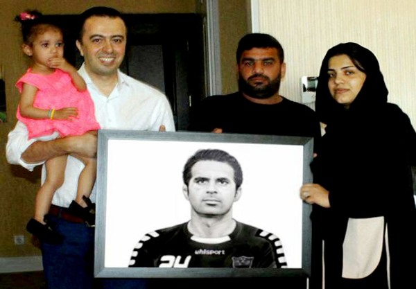 هدیه خاص کارمند هنرمند پرسپولیس به خانواده مرحوم نوروزی + عکس