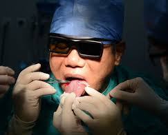 جراح چینی درمان خروپف را بر روی خود ابداع کرد+ عکس