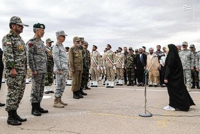 تصاویر سرلشکر باقری و فرمانده ارتش در پایگاه هوانیروز کرمان
