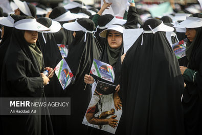 اجتماع دانش‌آموزان درحمایت از کودکان غزه